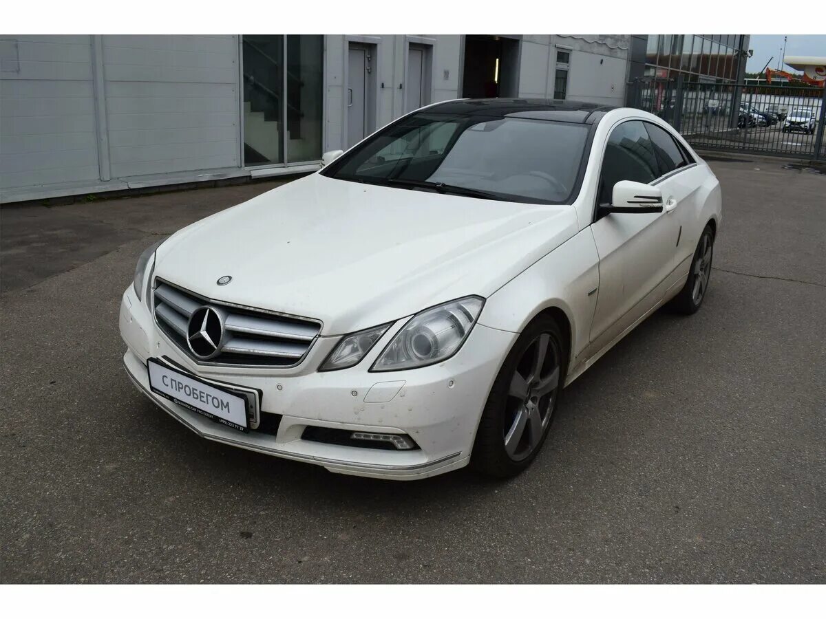 Mercedes benz e class w212 2015. Мерседес е200 кузов 207. W204 lorinser. Mercedes e class 250 2015 черный. Кузова s класса мерседес.
