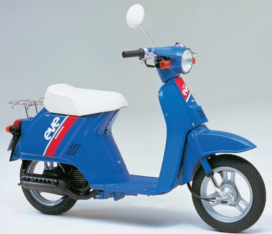 Honda tact ab07. Honda eve 1984. Honda eve pax af-14. Honda eve smile 2020 год. Honda eve.