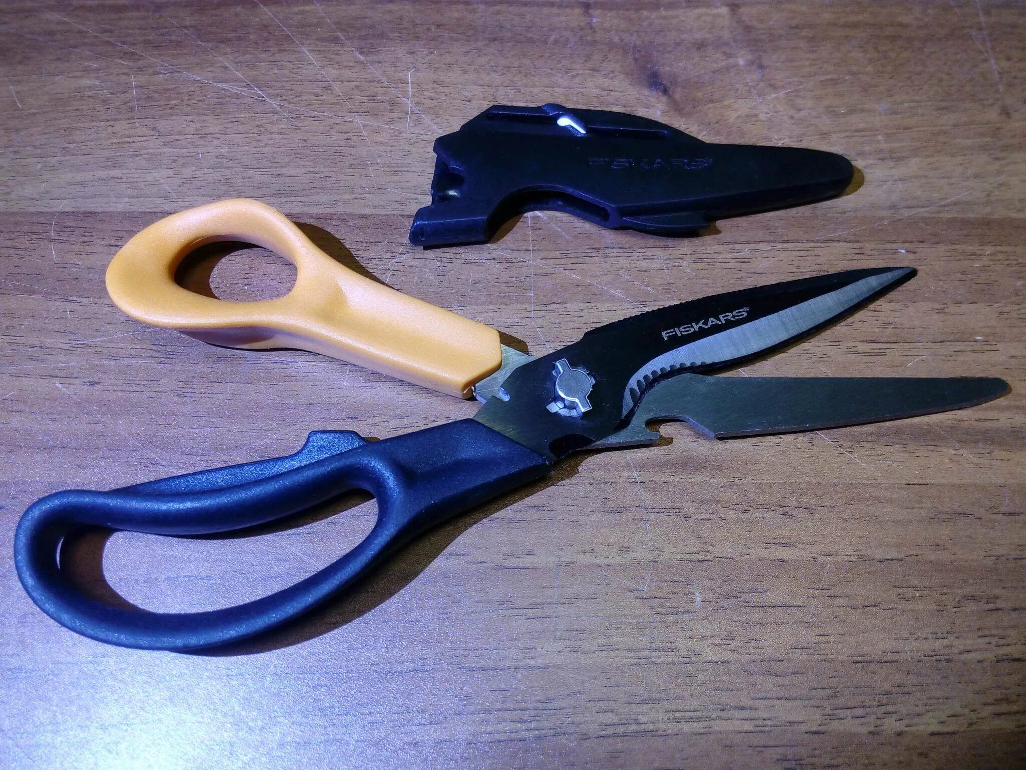 Титановые ножницы. Cut more. Cut more. Cut more. Ножницы fiskars.