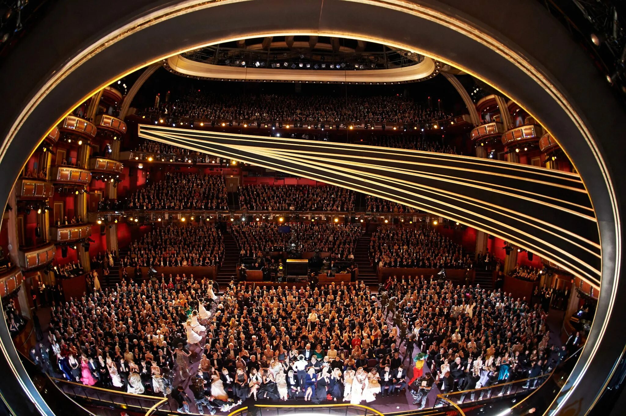 Где проходит оскар. Лос Анджелес Оскар. Театр долби Голливуд Лос-Анджелес 2021 Оскар. Церемония Оскар 2021. Оскар 2020 зал.