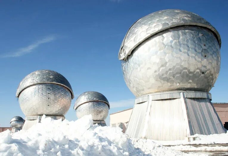 комплекс окно в нуреке. окно нурек таджикистан. оптико электронный комплекс окно в таджикистане. нурек оптико электронный комплекс. окно нурек таджикистан.