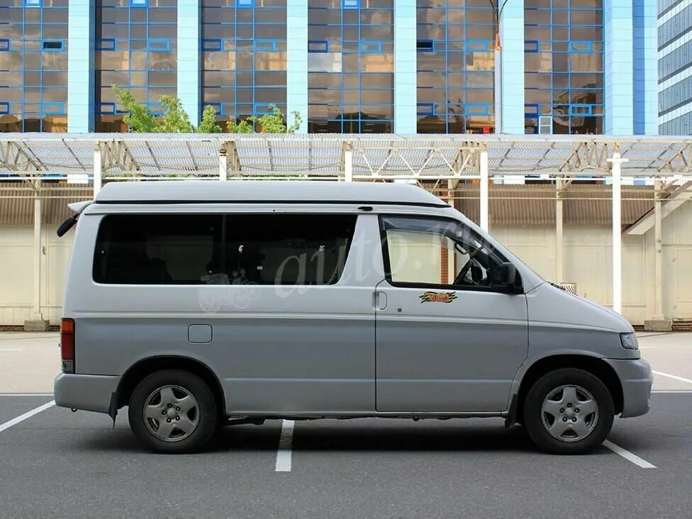 Минивэны 2000 годов. Mazda Bongo 2000 год выпуска. Минивэн 2000. Mazda Bongo 4 поколение микроавтобус , 2000. Мазда дизель микроавтобус 2000.