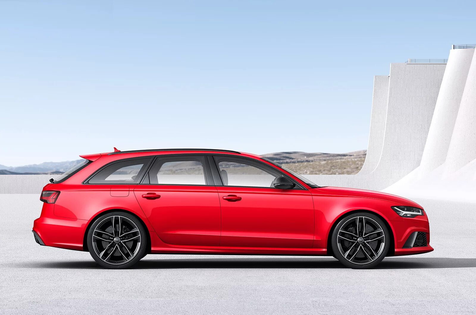 Ауди rs6 avant 2015. Ауди rs6 универсал. Audi rs6 avant универсал. Audi RS 6 III (c7).