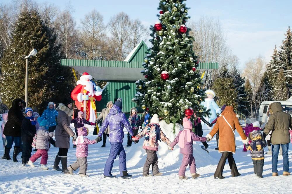 Сайт солнечногорского городского. Солнечногорский городской парк. Городской ПКИО Солнечногорск. Солнечногорск Московская область парк. Городской парк город Солнечногорск.