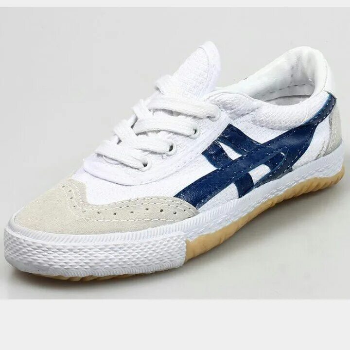 Paul walker puma. Белый налет на кроссовках. Скрипят кеды. Скрипучки кеды. Скрипят кеды.