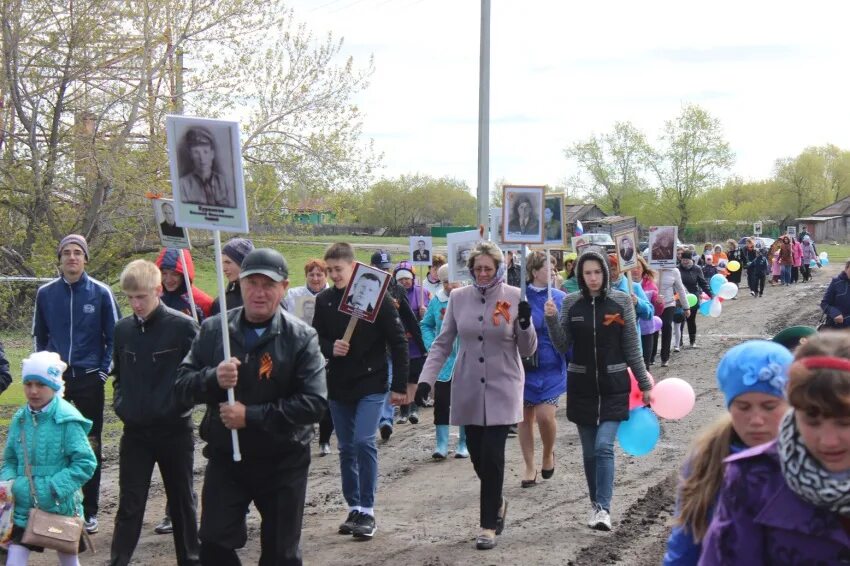 Погода в ужанихе. Село Ужаниха. Ужаниха Чулымский район Новосибирская область. Село Ужаниха Чулымского района Новосибирской области. Бессмертный полк в селе Ярково.