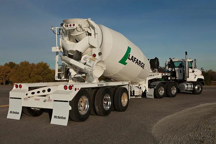 Бетоносмеситель terex fdb6000. Объем бетона в миксере. Самый большой бетон. Самый большой бетононасос в мире 101метр. Самый большой миксер для бетона.