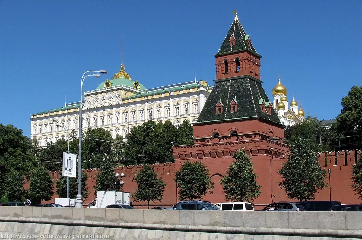 Тайницкая башня Кремля Москва. Благовещенская башня Московского Кремля. Московского Кремля – Тайницкая. Красная площадь Тайницкая башня. Башен в московском кремле двадцать