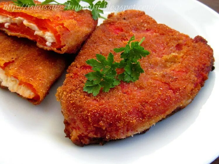 Перец в кляре. Цицак с сыром. Перцы в панировке. Халапеньо фаршированный. Помидоры в панировке.