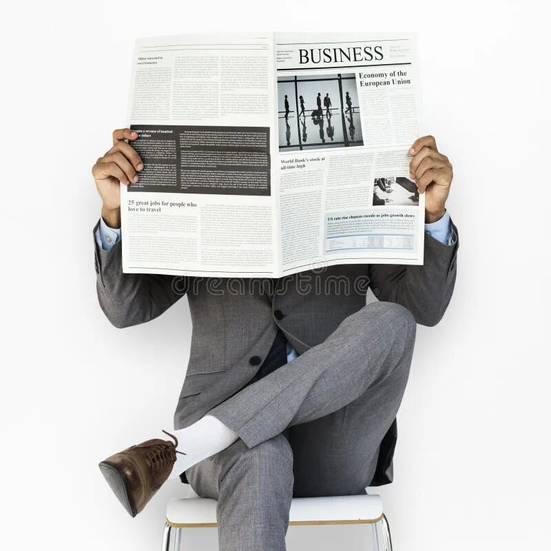 Газета Business. Читает газету. Газета стоковое изображение. Человек читает газету. Читать газету толстушку