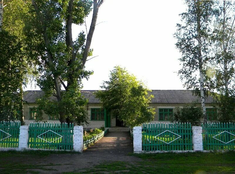 екатериновка курская область мантуровский район. заречье курская область мантуровский район. село гущино мантуровского района курской области. село репец мантуровского района курской области. репец курская область.