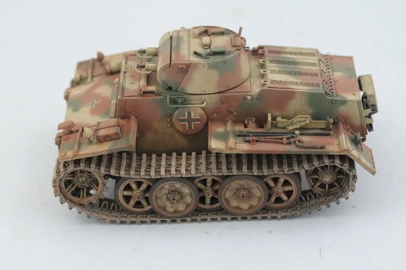 Pzkpfw iii ausf g model. Pz kpfw 1 ausf a. Pz 9. Пз 3 тамия. Pz 3 l tamiya.