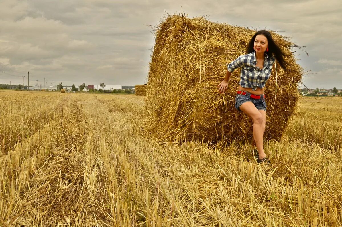 видео селяночка. селяночка девушка. селяночка селянка. щелтяночка. щелтяночка.