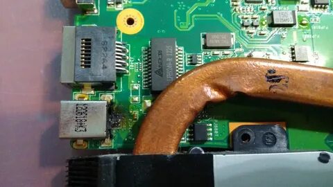 Asus ноутбук заряжается