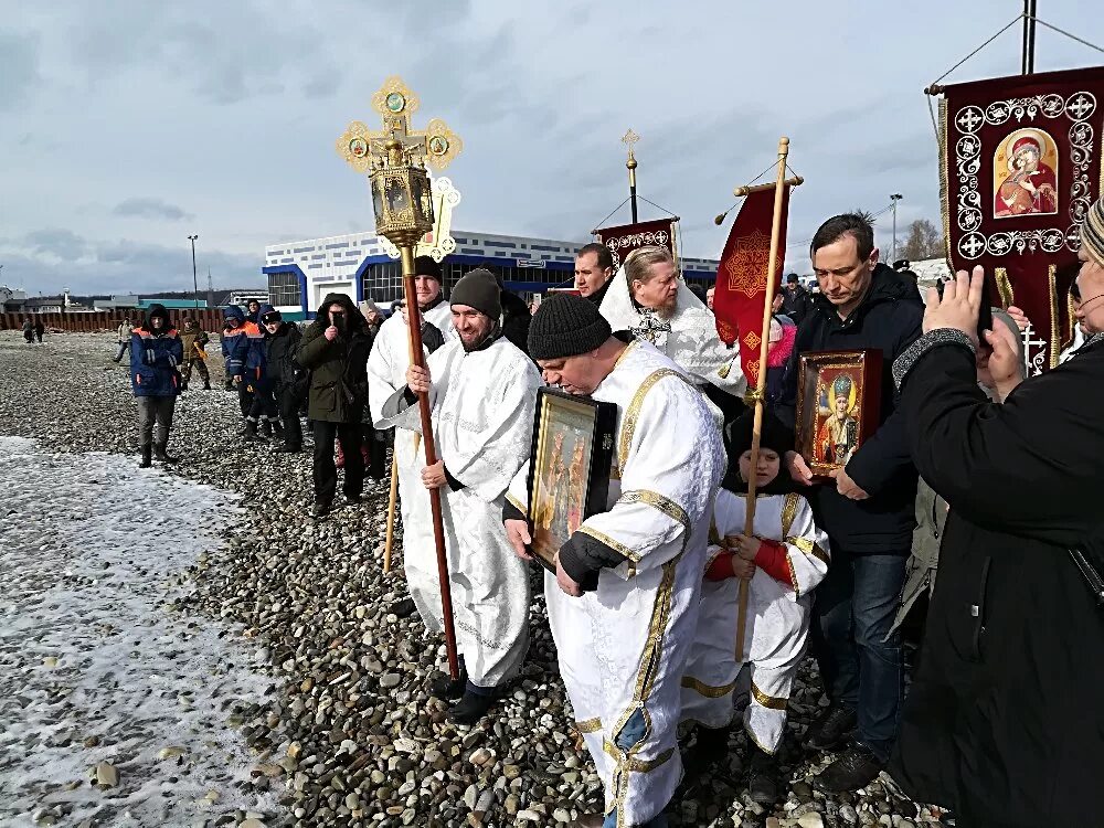 крестный ход крещение усинск. крестный ход зима.