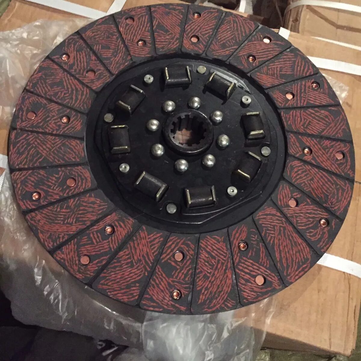 Диск сцепления мтз трактор. Диск сцепления мтз-1221 опорный бзтдиа. Диск сцепления д243. Диск сцепления мтз трактор. Диск сцепления мтз 82 бзтдиа.