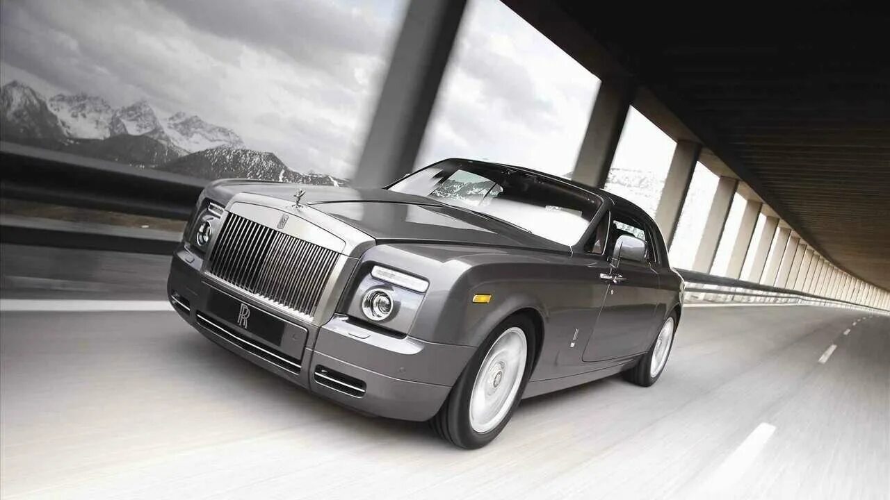 Rolls royce phantom wald. Роллс ройс 2015. Rolls royce phantom 2016. Rolls royce 2023. Фирма ройс.