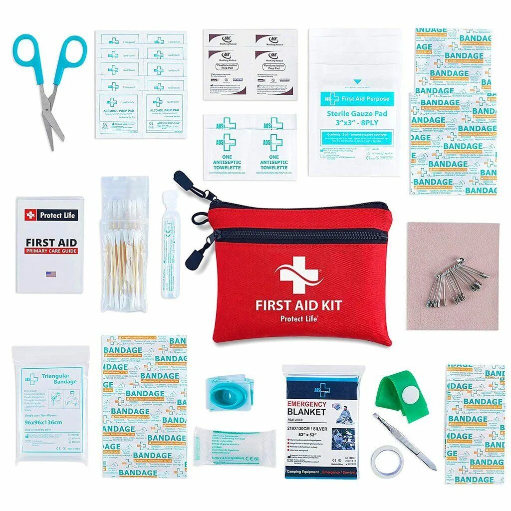 Aid kit перевод. First Aid Kit for Camping. Аптечка Salewa first Aid Kit. First Aid Kit for travelling. Salewa first Aid Kit внутри.