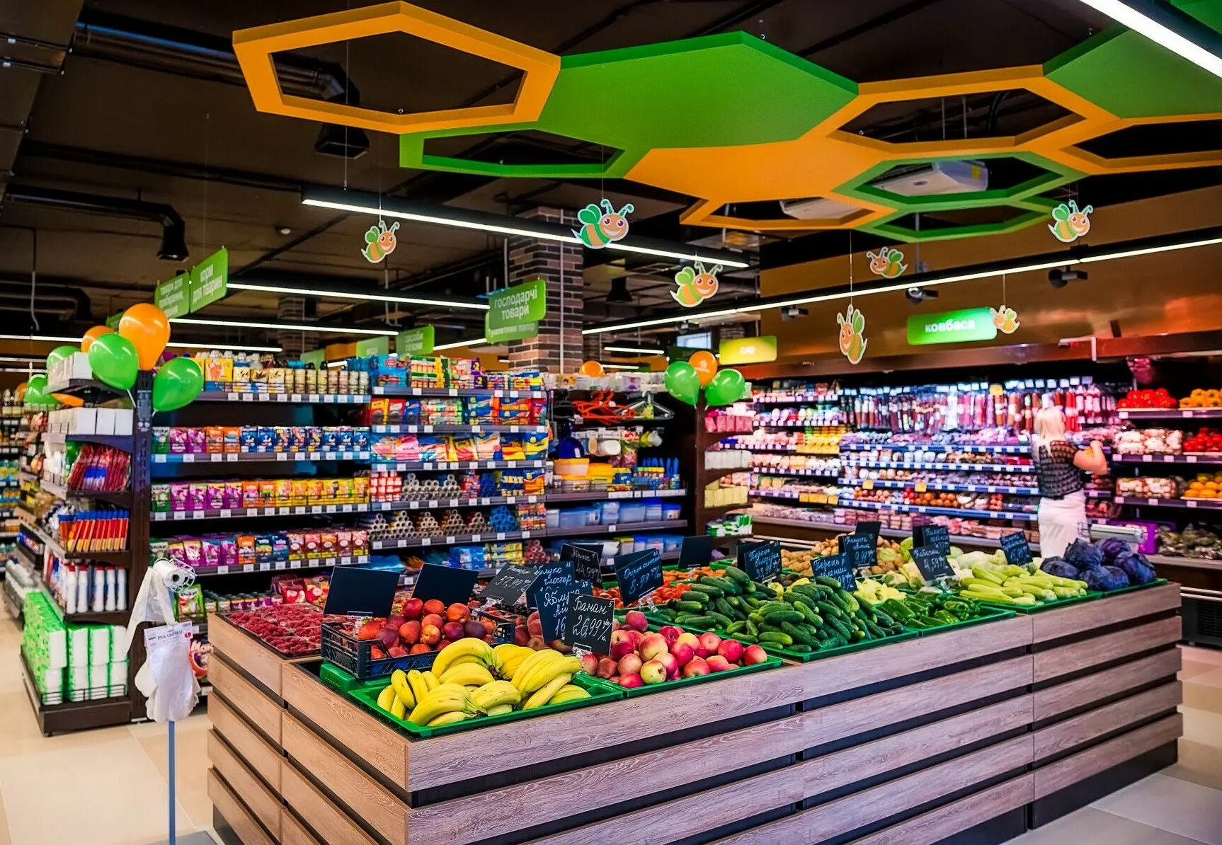 огромный продуктовый магазин. маркет новый магазин. продуктовый магазин. лидл торговый зал. продукты магазины вологда.