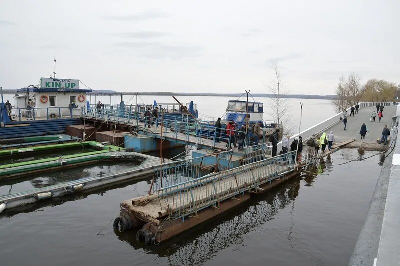 Пляж Самара ГЭС. Набережная Волги. Уровень воды. Набережную затопило.