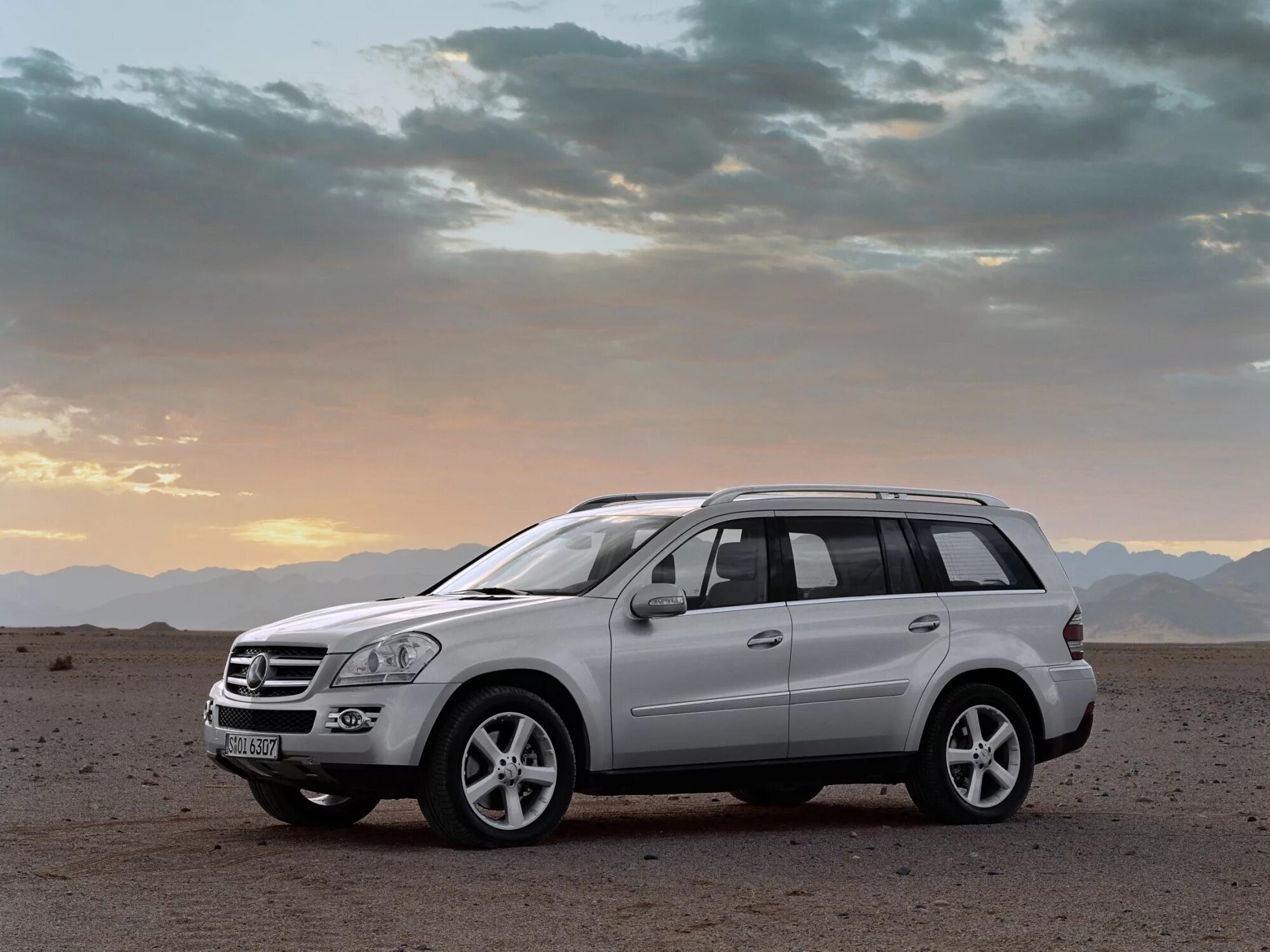 Gl class x164. Mercedes-benz gl 420. mercedes benz gl-class x164 2006-2012. mercedes-benz gl-класс (x164). mercedes benz gl 500.