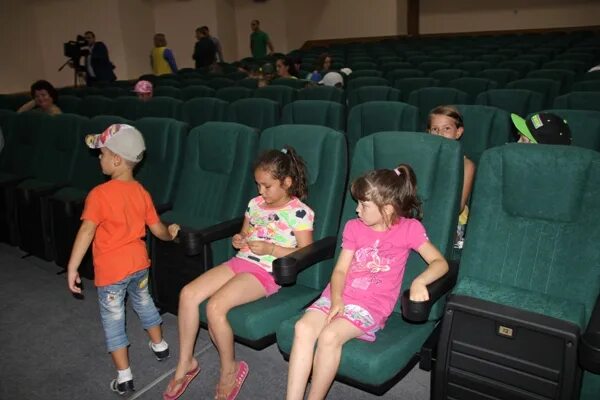 Атлант пыть ях тренажерный зал. Кедр пыть. Кск кедр владивосток. Кедр пыть. Кедр пыть.