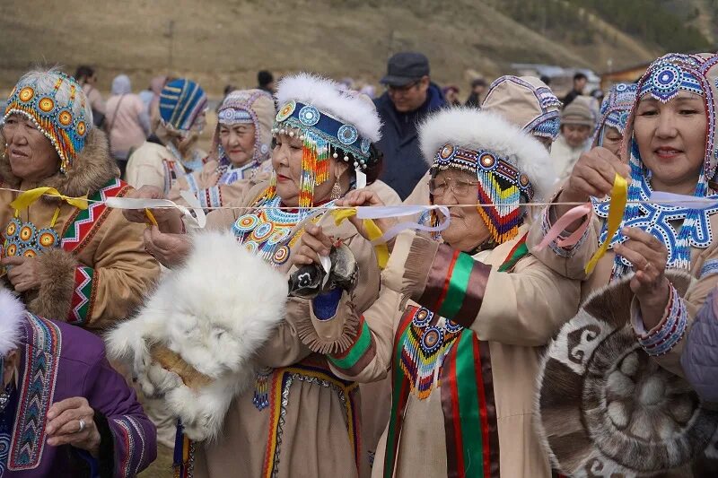 Межрегиональный фестиваль коренных народов сибири этюды севера. День народов севера новый уренгой. День оленевода аксарка 2022. Новый уренгой ненцы. Праздник янао день оленевода.