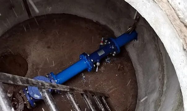 Южный водозабор уфа. Водозаборы в крыму. Чусовой водозабор. Машинный зал насосной станции. Камера водозабора в димитровграде.