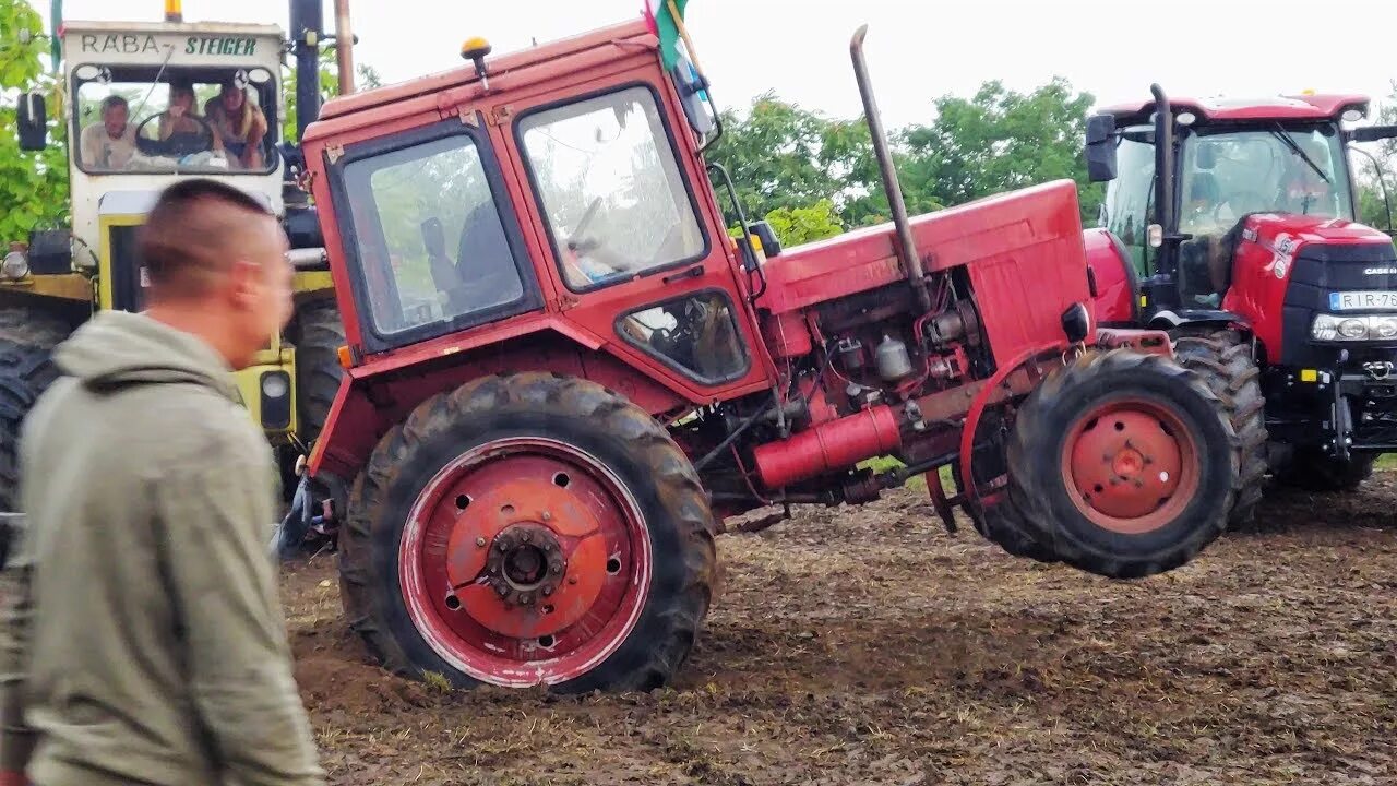 Работа мтз видео. Belarus MTZ 80h. MTZ vs t28. Fendt vs МТЗ. Минский тракторный завод МТЗ 82 С маленькой кабиной.