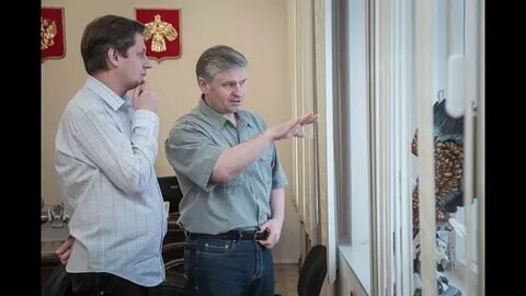 Говорит и показывает инта