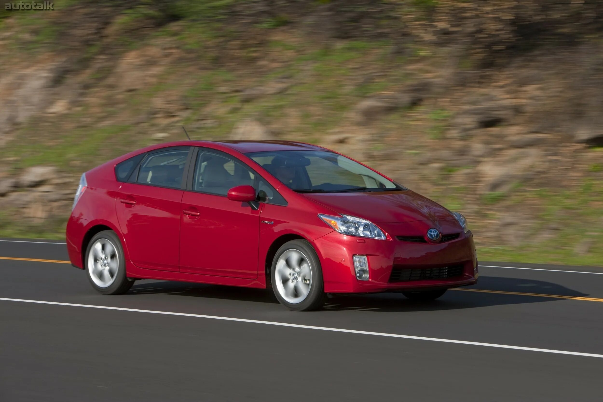 Toyota Prius 3. Toyota Prius xw30. Toyota Prius 2010. Тойота Приус 2011. Приус 2015 года