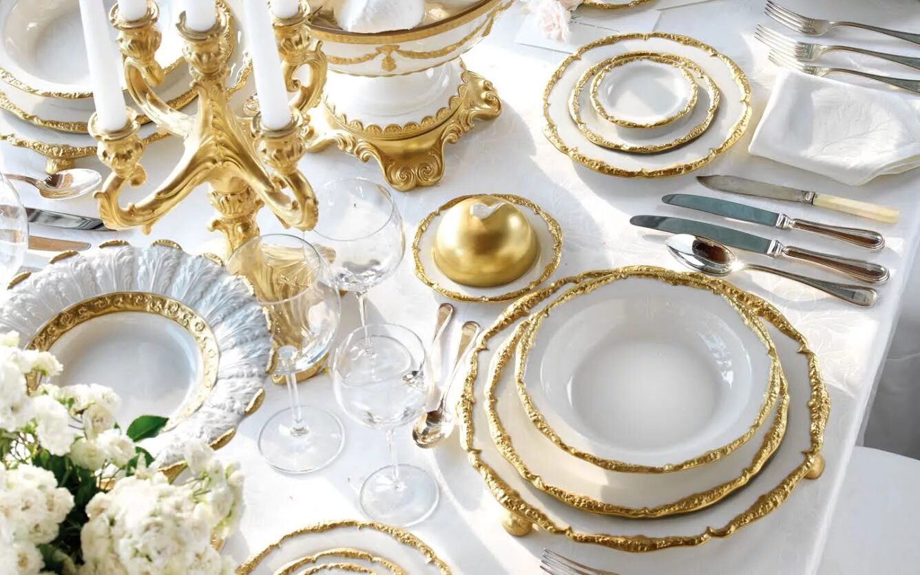 Набор столовых приборов 24пр торжество /м18/ с нтп. Люминарк louison. Посуда торжество. Посуда в новый год бразилии. Посуда люминарк идиллия лилак.