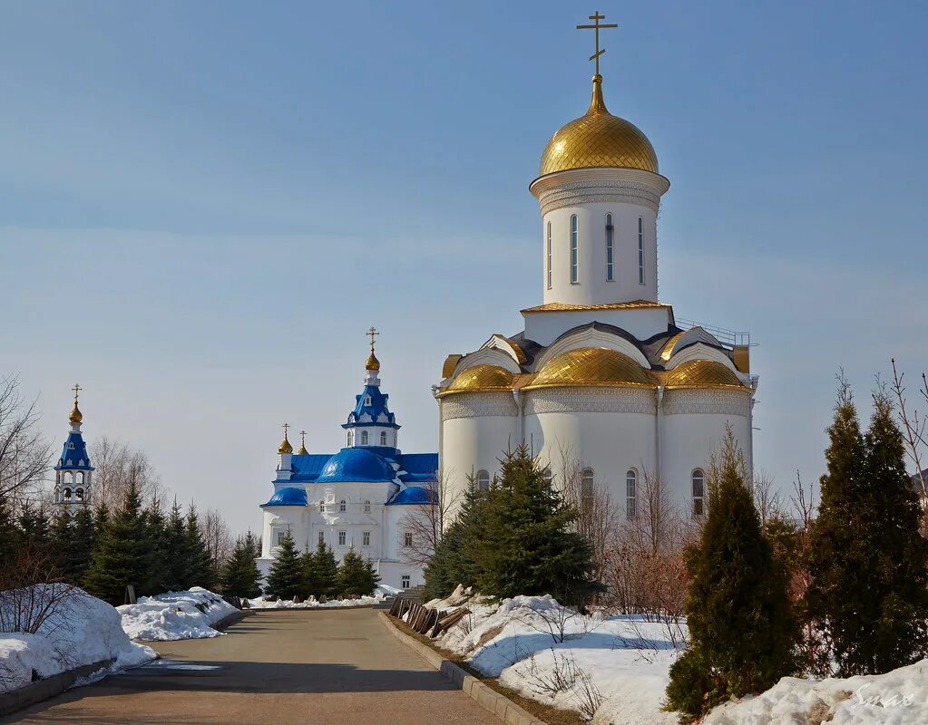 Зилантовский монастырь казань. Зилантова гора казань. Зилантов монастырь казань. Зилантов монастырь казань. Зилантов монастырь казань.