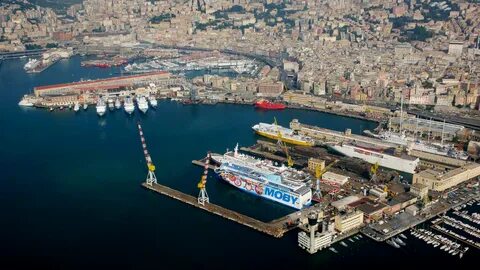 Столица морской порт страны