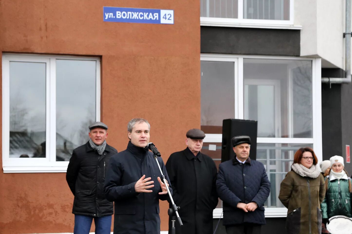 Квартиры в нижнем новгороде сиротам. Квартиры для детей сирот. Детские приюты. Детям сиротам вручили ключи от квартир в нижнем новгороде. Нижегородская 31.