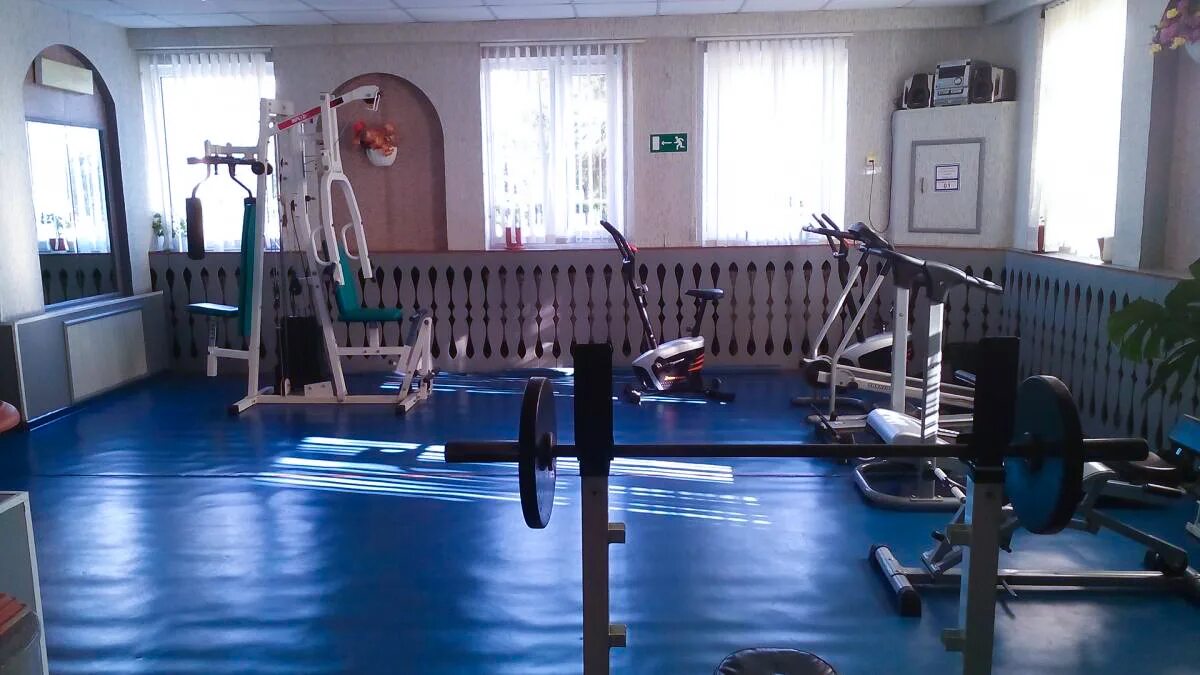 фитнес центр отрадное. спортзал метро отрадное. фитнес зал ирбис отрадное. Ddx fitness отрадное. отрадное спортивные площадки.