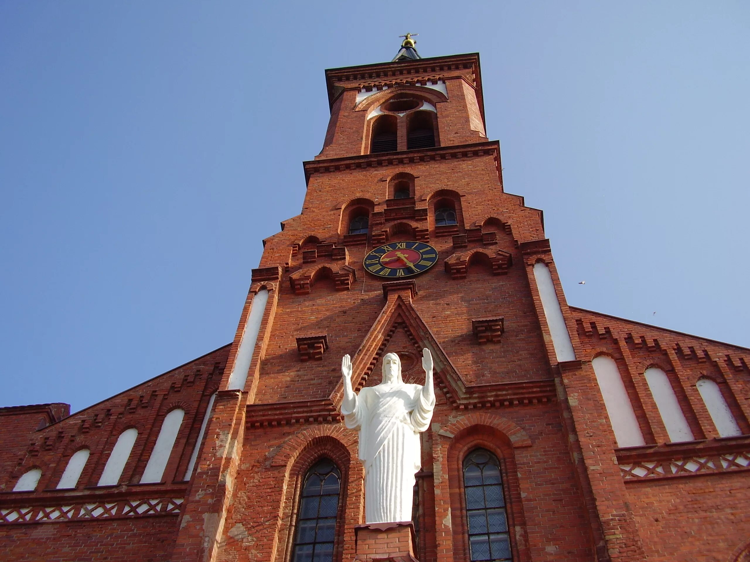 Деревня поставы костёл святого антония падуанского. Церковь святого антония (поставы). Церковь святого антония (поставы). Костёл святого антония падуанского поставы. Костел святого антония падуанского.