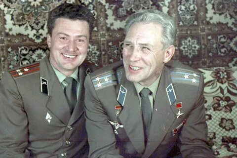 Лев степанович демин