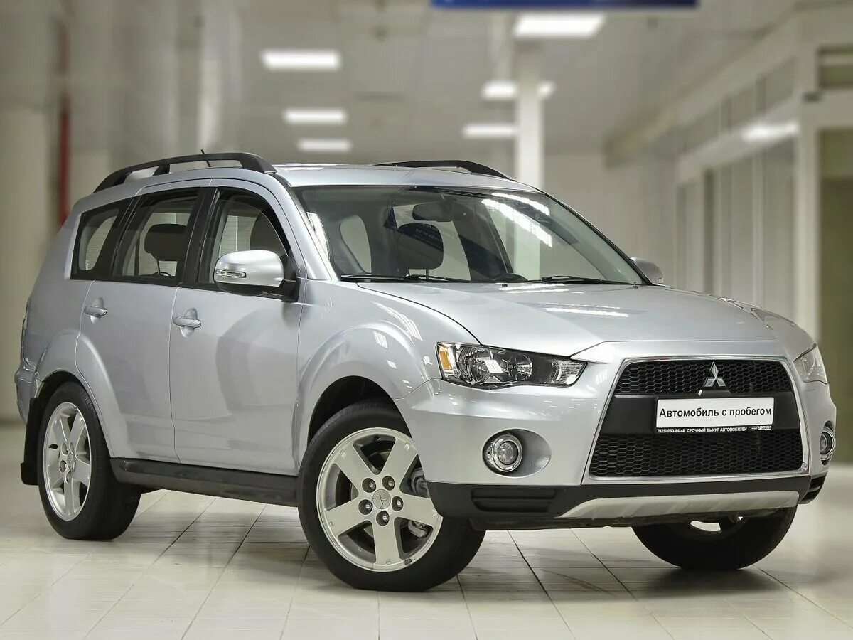 Mitsubishi аутлендер 2008. Mitsubishi outlander iii (2012-2015). Outlander 2012. подержанные автомобили митсубиси аутлендер. подержанные автомобили митсубиси аутлендер.