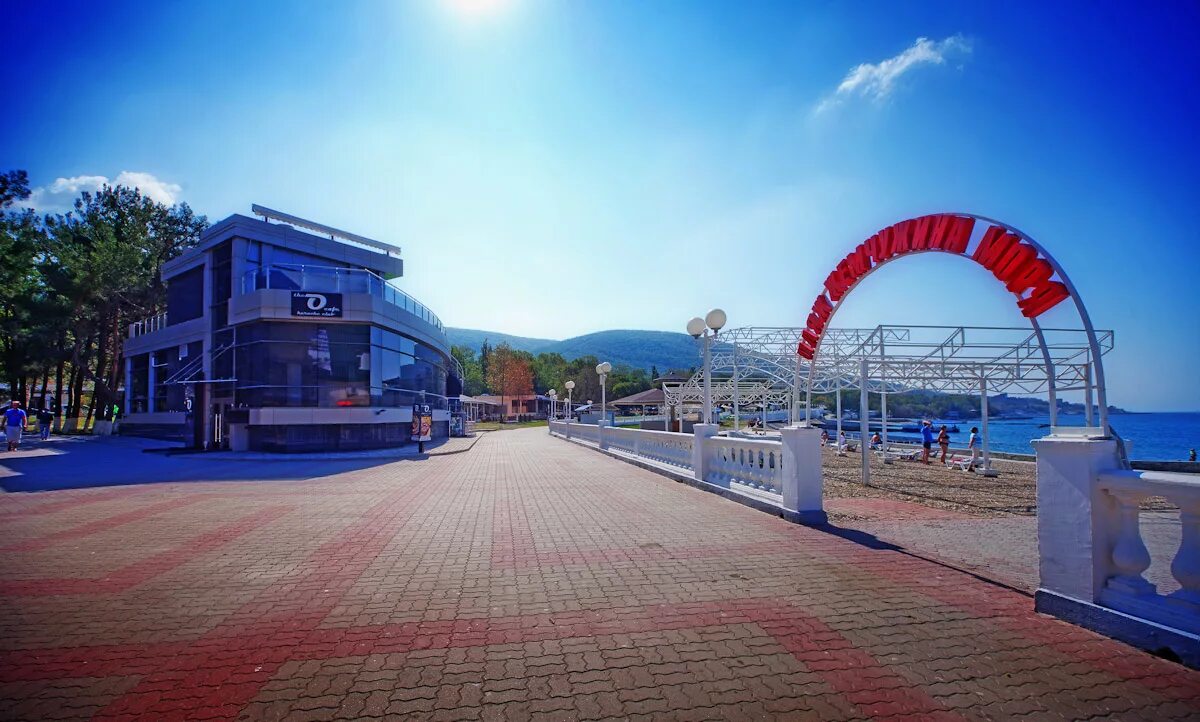 жемчужина моря город