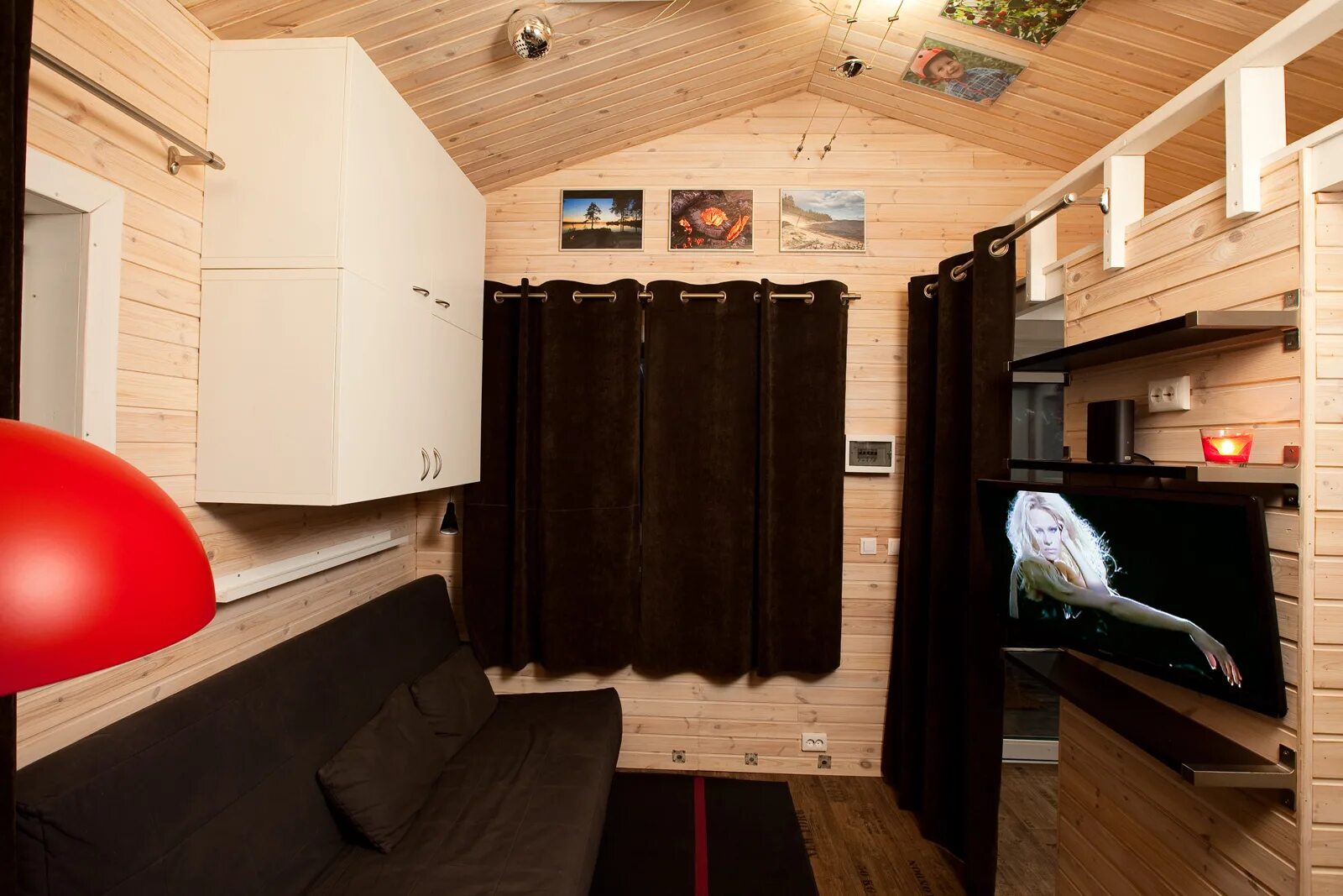 Детская площадка пиратский корабль. Корабль из картонной коробки. Корабль деревянный для песочницы. Необычные детские домики. Игровой домик корабль.