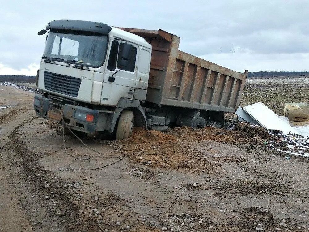 Водитель приморский край самосвала