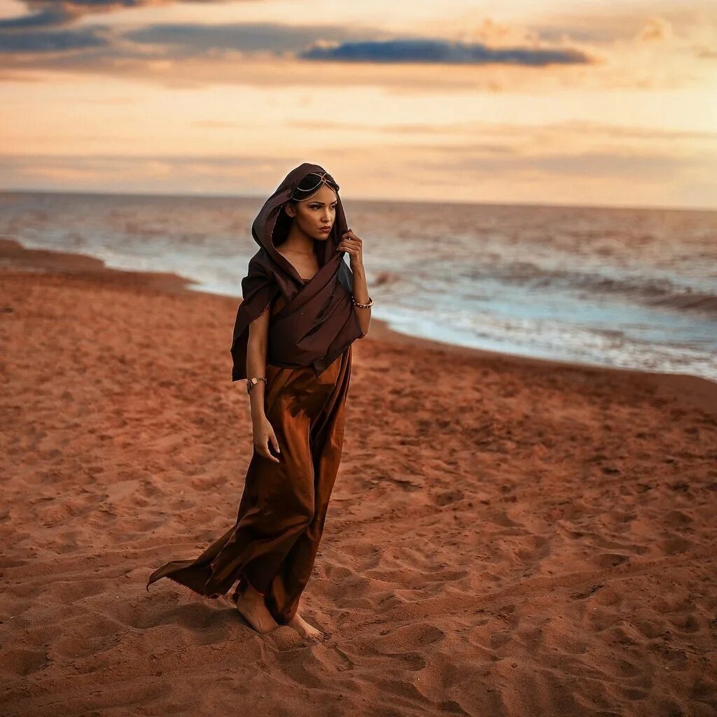 Arabian glize. Крупные арабские женщины. Женские глаза. Arabian wind glize 75ml edp. Сабина байсакова восточные.