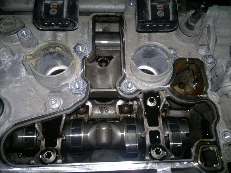 Раскоксовка двигателя tsi. Маслоотделитель 1.8 tsi. раскоксовка 1.4 tsi.