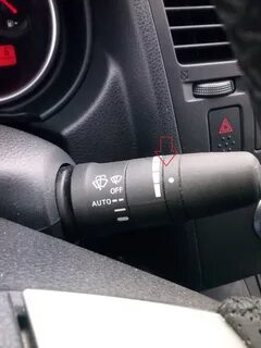 Автоматически включаются дворники