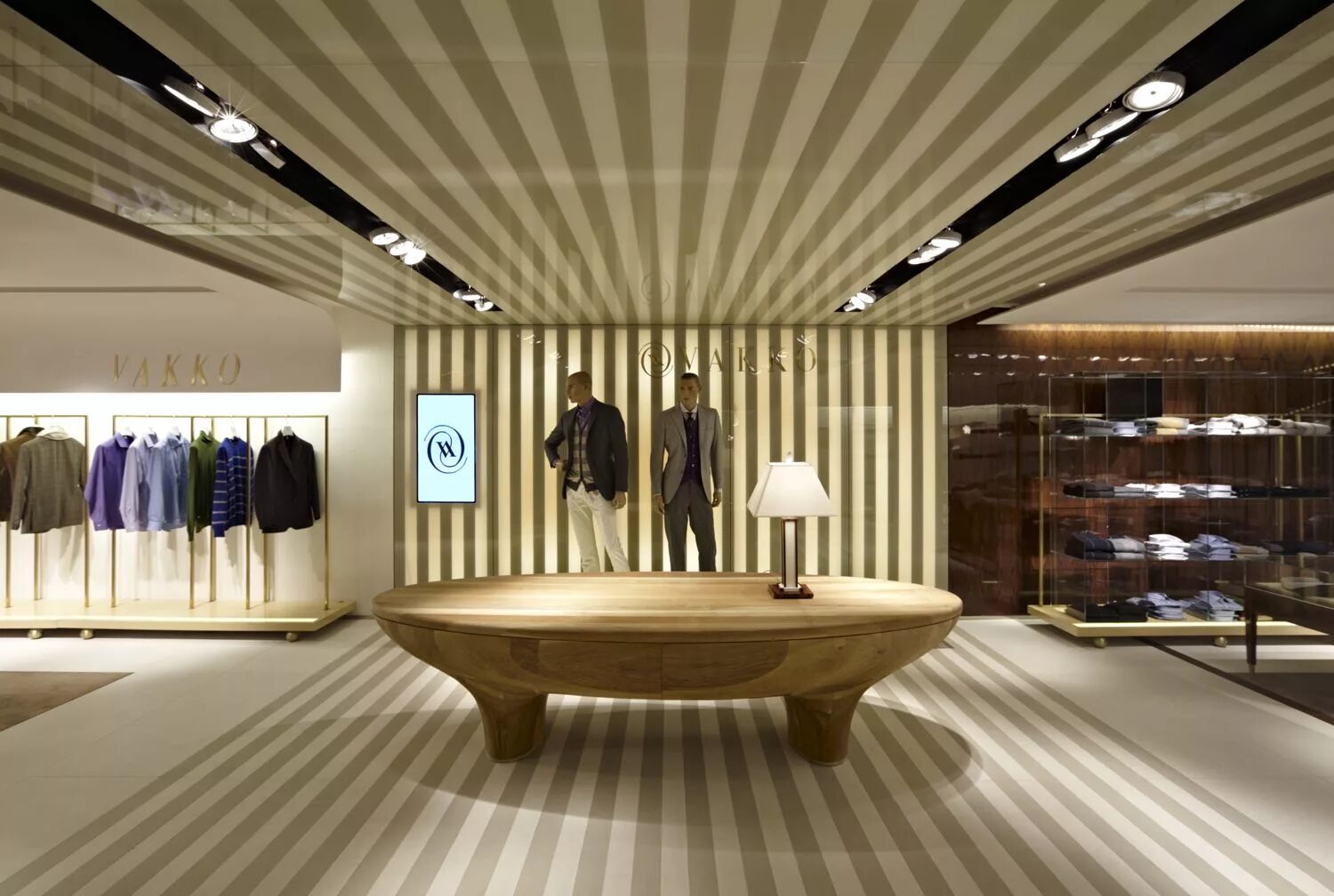 Store objects