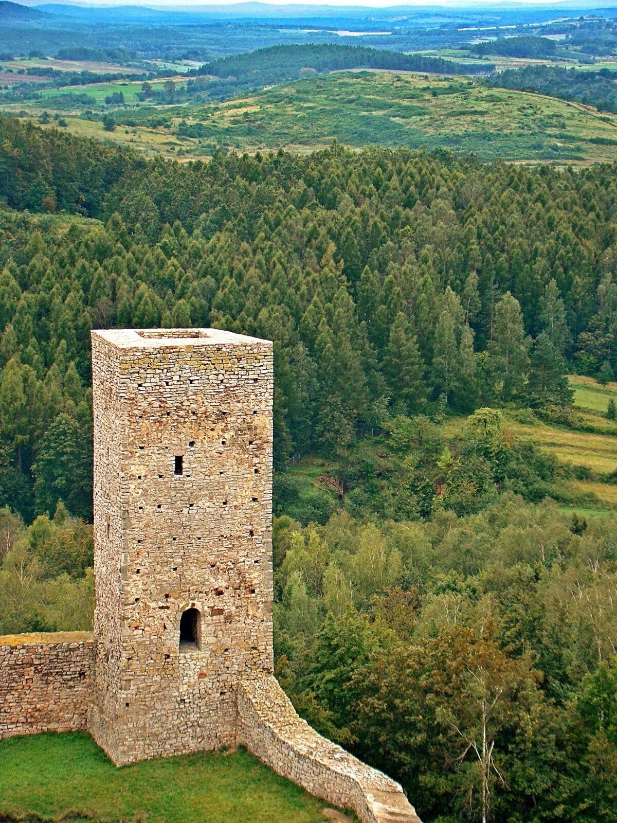 Башня Армении Тауэр. Башня Хинке. Суурхузенская башня. Верденская башня. Башня