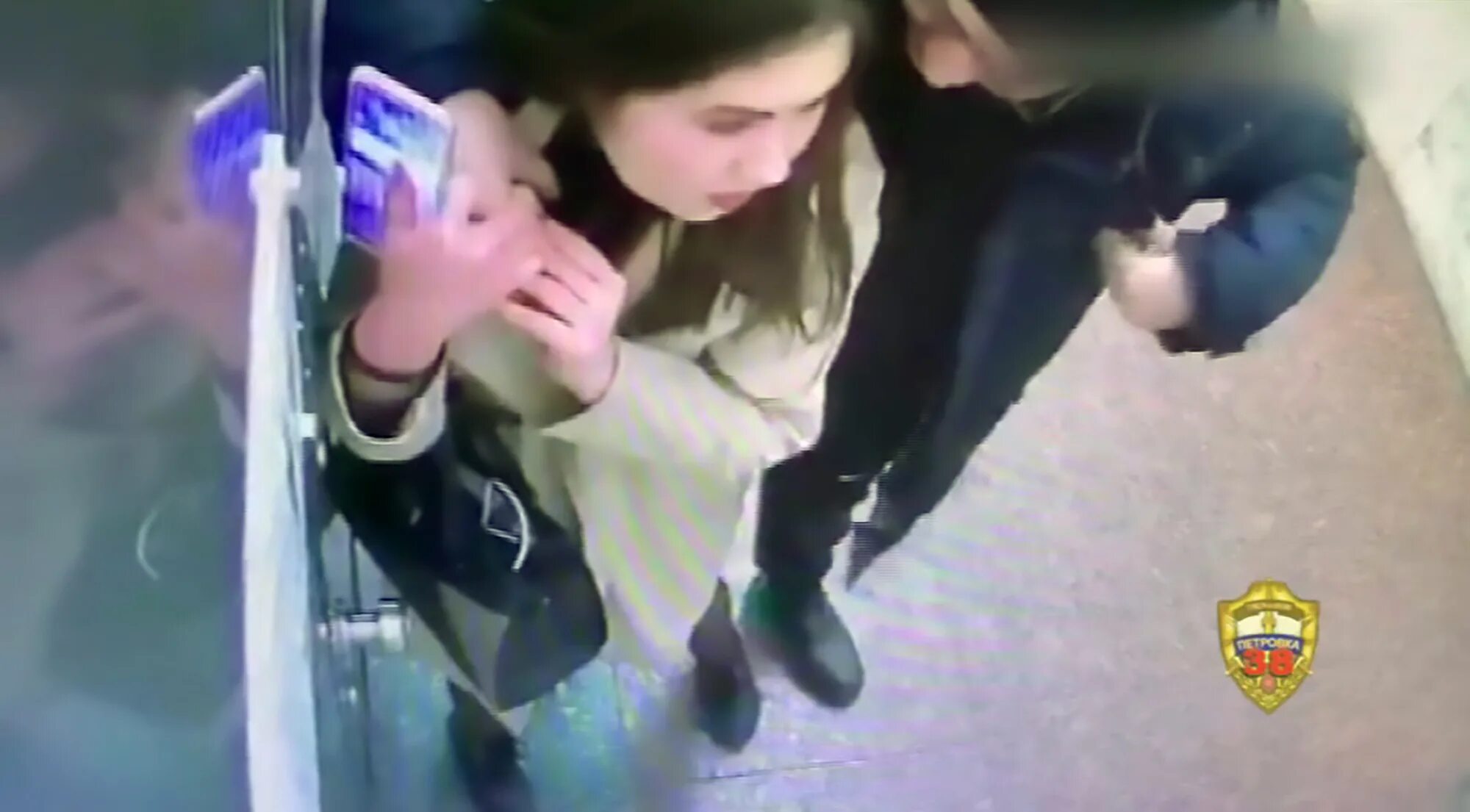 Девушек настигла мгновенная