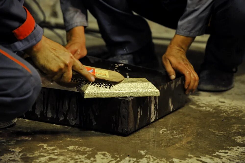 пилим цены картинка. электроинструмент ханс кеннер. пилите тюмень. молоток прикол колотить. золотая гиря.