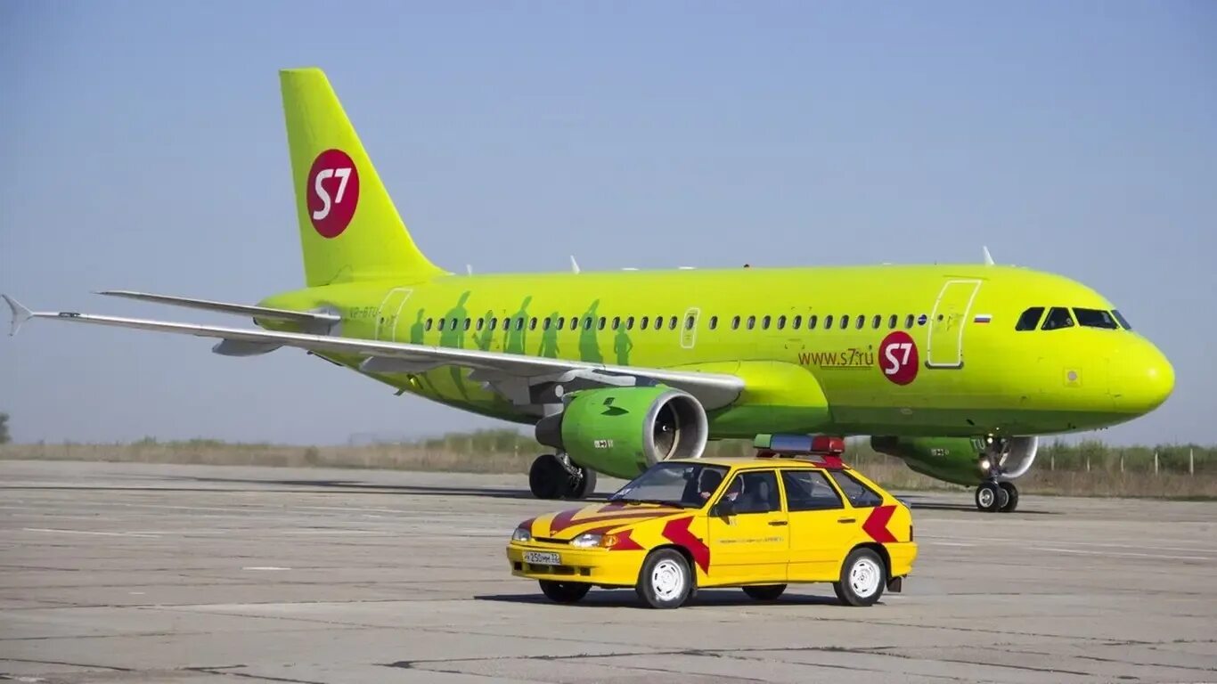 S7 s7-2047. Самолёт s7 Airlines. Самолёты s7 Airlines модели. S7 Airlines 3046.